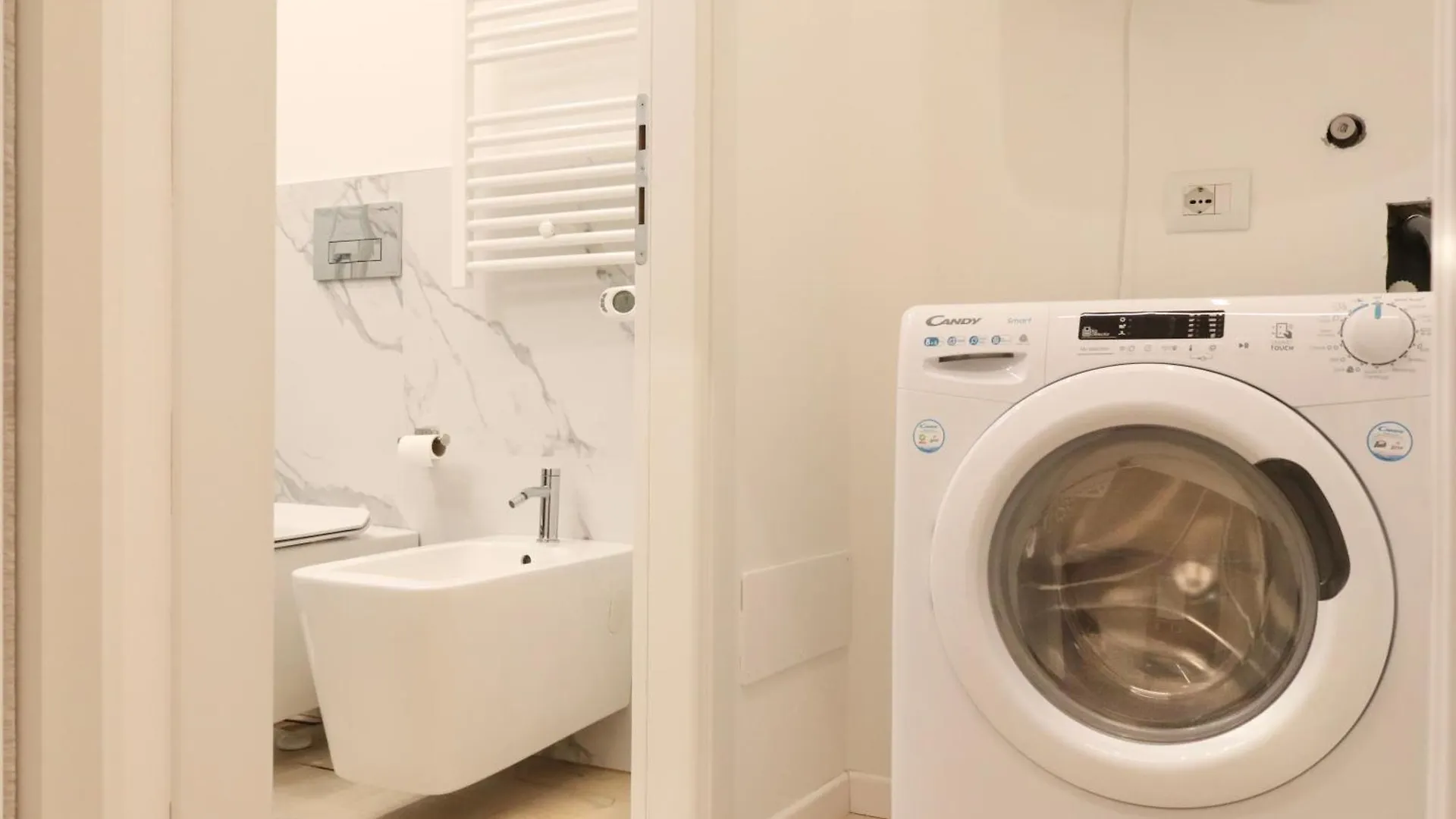 Tiny Attic, Corso Buenosaires, 6Min To Duomo Aparthotel Milan