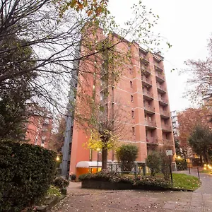 Hotel apartamentowy Ih Argonne Park, Mediolan